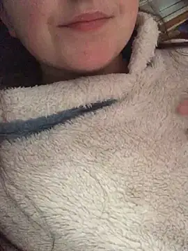 Snapshot of fairy365 chatting on February 23, 8:17 am fairy365 online show from February 23, 8:17 am