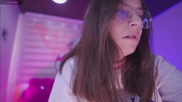 Snapshot of milly_kenner chatting on October 29, 4:53 pm milly kenner online show from October 29, 4:53 pm