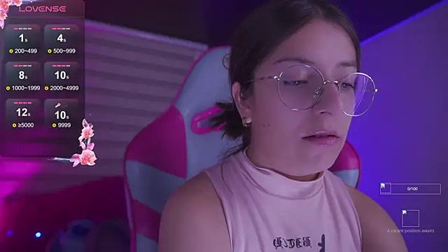 Snapshot of milly_kenner chatting on November 25, 1:11 pm milly kenner online show from November 25, 1:11 pm