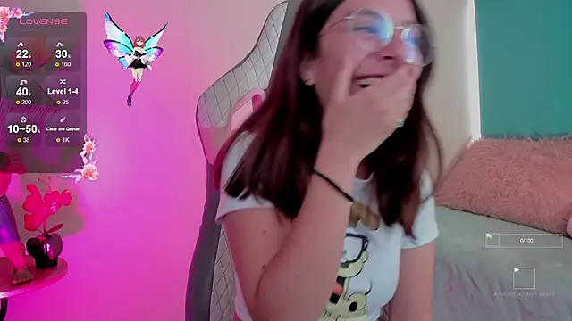 Snapshot of milly_kenner chatting on December 4, 5:54 pm milly kenner online show from December 4, 5:54 pm