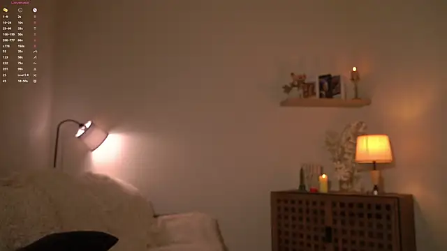 Snapshot of AudreyBarren chatting on December 20, 4:41 am AudreyBarren online show from December 20, 4:41 am