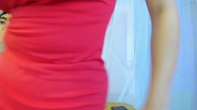 Snapshot of Annyeli chatting on January 12, 2:56 am Annyeli online show from January 12, 2:56 am