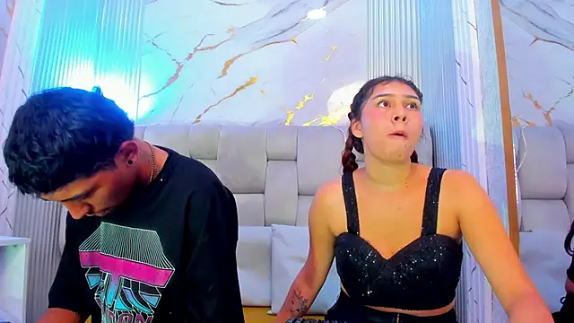 Snapshot of Annyeli chatting on October 5, 2:15 pm Annyeli online show from October 5, 2:15 pm