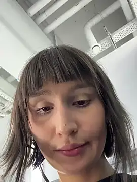 bigbabykiki online show from December 22, 9:22 am