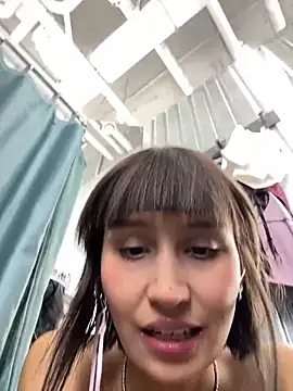 bigbabykiki online show from December 24, 9:39 am