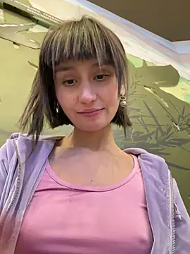 bigbabykiki online show from February 10, 6:42 am