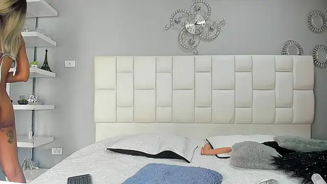 AlessaEcheverri online show from January 29, 4:41 pm