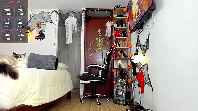 SophieBaker   online show from October 9, 2:42 am