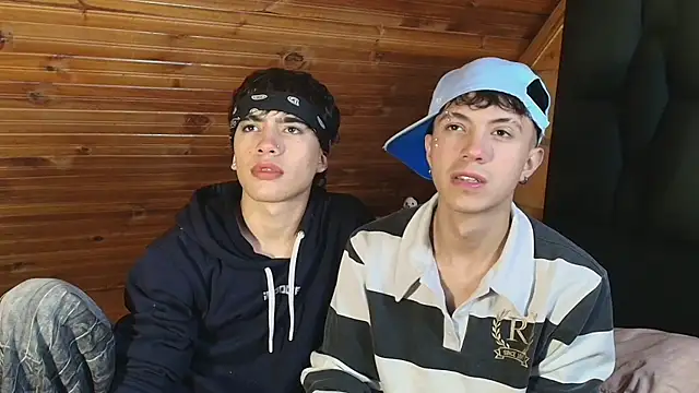 Snapshot of Justyn_Ross chatting on October 26, 4:51 am Justyn Ross online show from October 26, 4:51 am