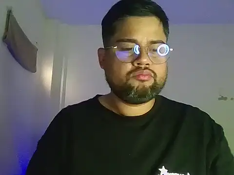 GABRIELGARCIA1313 online show from July 9, 4:33 pm
