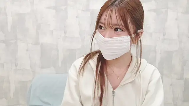 Snapshot of LOVE_MOMO_LOVE chatting on July 26, 11:28 am LOVE MOMO LOVE online show from July 26, 11:28 am