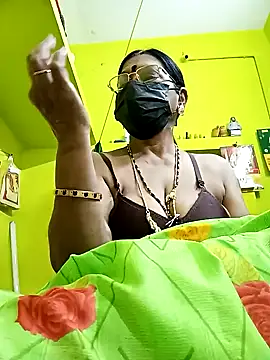 Snapshot of Tamil_yamuna_hindi chatting on January 13, 4:28 am Tamil yamuna hindi online show from January 13, 4:28 am