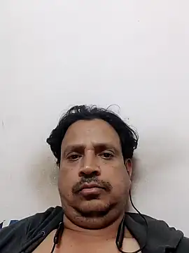 Snapshot of Raj1043 chatting on December 15, 5:31 pm Raj1043 online show from December 15, 5:31 pm