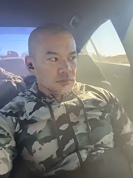 EatMyCake831 online show from December 5, 6:59 pm