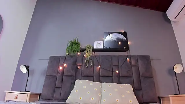 DulceAurora   online show from November 15, 2:42 am