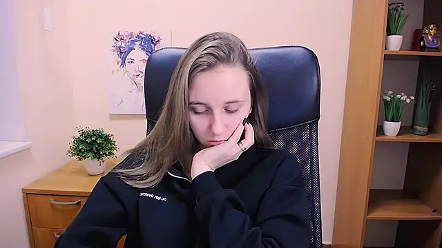  Nicole new online show from January 24, 7:19 am