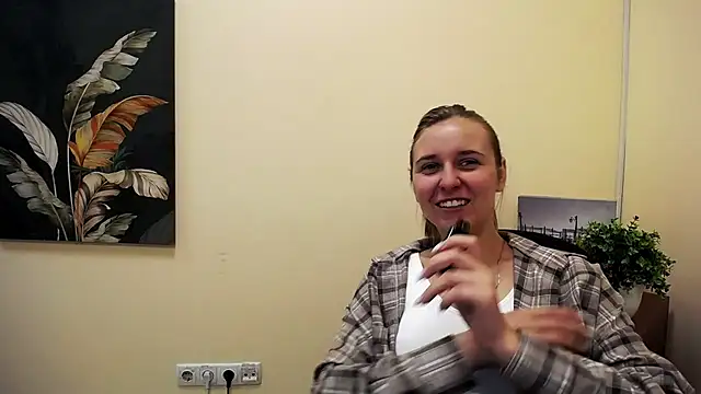  Nicole new online show from September 12, 8:03 am