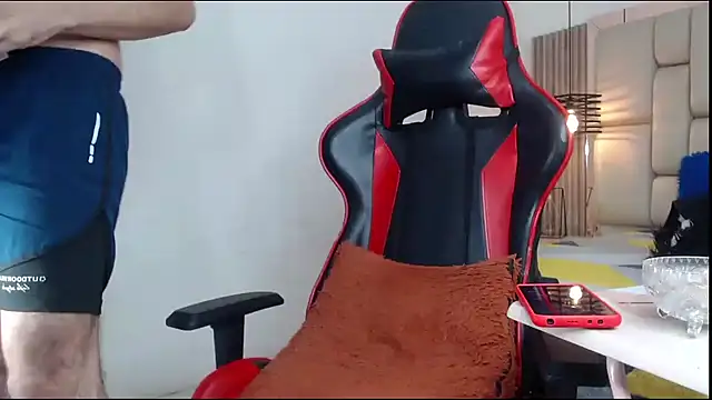 MurdockH online show from December 28, 7:55 am