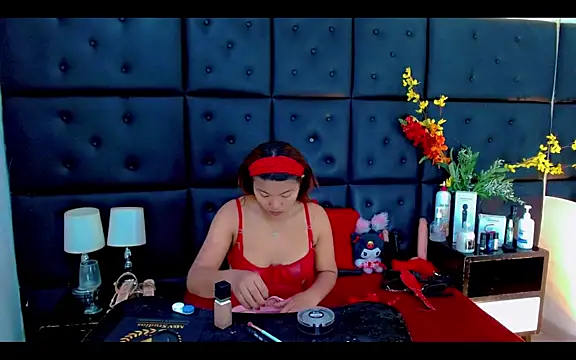 Isalombardi online show from March 31, 2:24 am