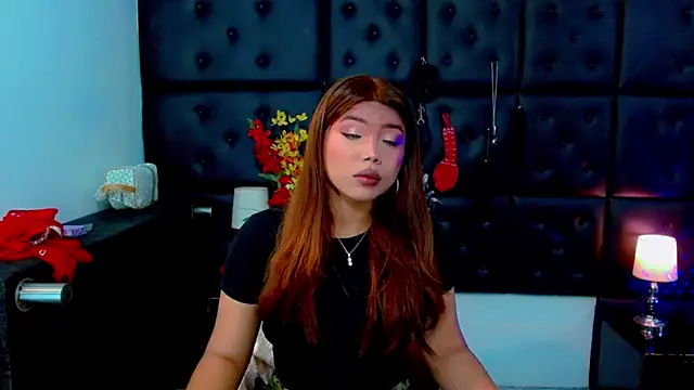 Isalombardi online show from July 21, 2:36 am