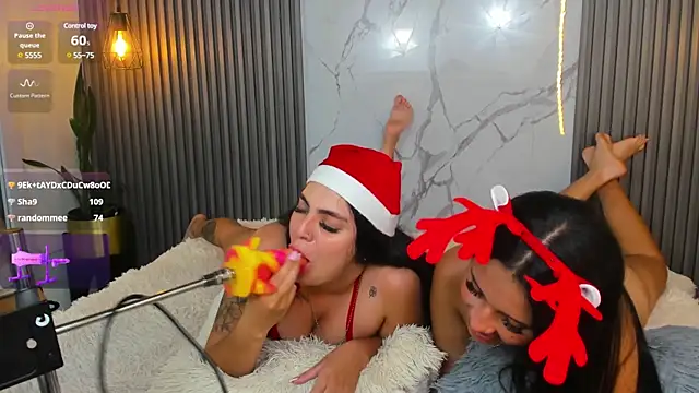 Snapshot of caliope_coralki chatting on December 23, 1:40 am caliope coralki online show from December 23, 1:40 am