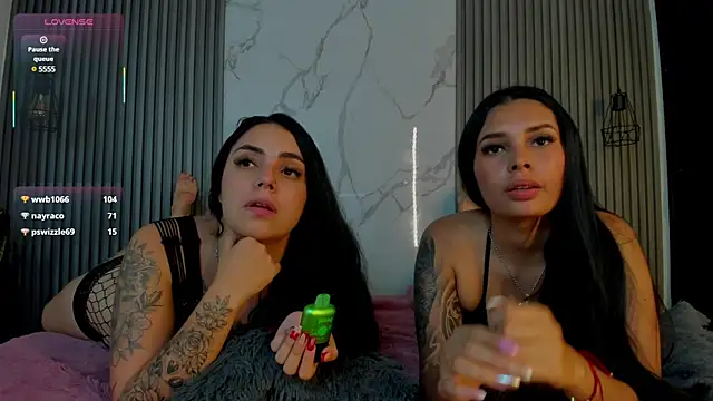 Snapshot of caliope_coralki chatting on March 13, 1:54 am caliope coralki online show from March 13, 1:54 am