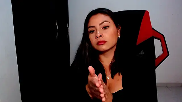 meghan2 online show from February 1, 1:53 pm