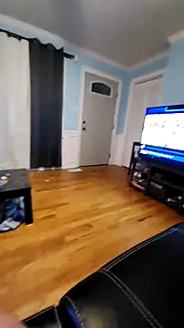 Snapshot of BlondyBrat chatting on January 26, 12:11 pm BlondyBrat online show from January 26, 12:11 pm