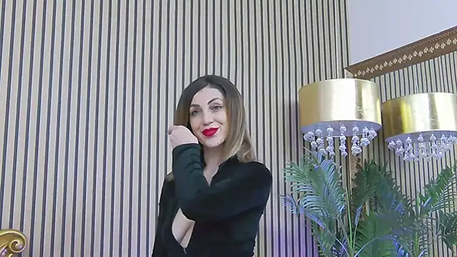 EmaSkyes online show from February 24, 10:15 am