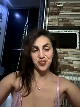 EmaSkyes online show from October 19, 5:57 pm