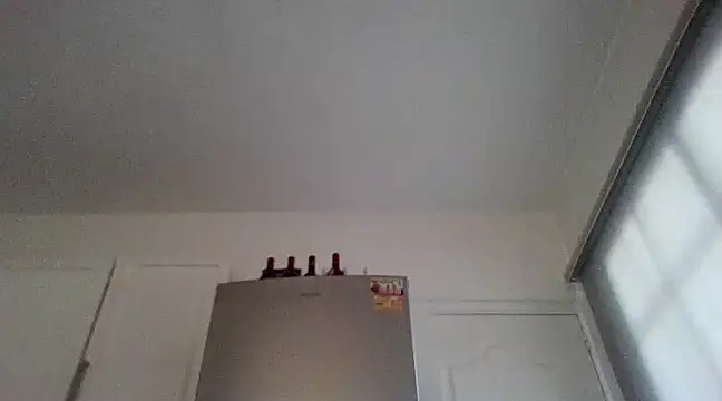 Snapshot of charlyporno22 chatting on February 13, 12:21 pm charlyporno22 online show from February 13, 12:21 pm