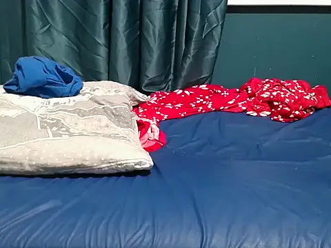 Snapshot of krissraw chatting on November 20, 4:34 am krissraw online show from November 20, 4:34 am