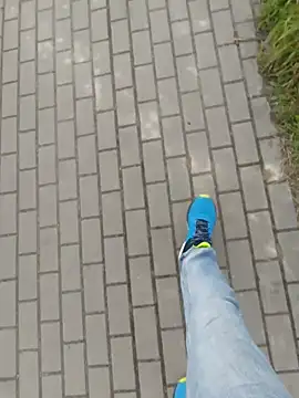 Snapshot of krissraw chatting on December 15, 9:24 am krissraw online show from December 15, 9:24 am