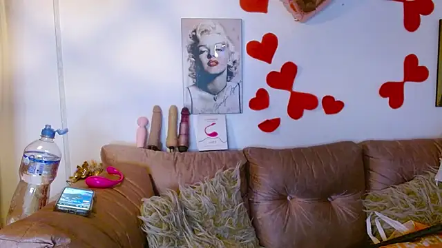 hinataleecs online show from March 22, 4:35 am