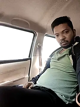 Snapshot of Mmm992170 chatting on November 18, 5:34 am Mmm992170 online show from November 18, 5:34 am