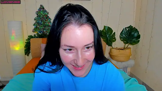 adell berry online show from December 19, 8:13 am