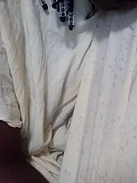 Snapshot of BriannaVincent chatting on March 16, 7:59 am BriannaVincent online show from March 16, 7:59 am