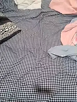 Snapshot of BriannaVincent chatting on November 22, 4:00 am BriannaVincent online show from November 22, 4:00 am