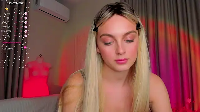 pretty girlnextdoor online show from September 12, 8:42 pm