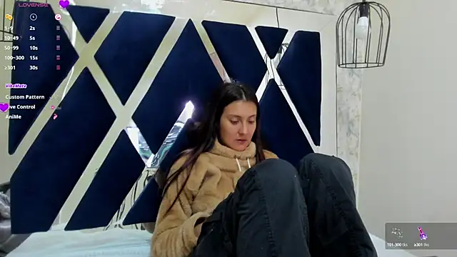  alaia collway  online show from December 27, 12:12 pm