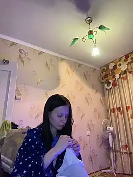 Snapshot of Starry_Siren chatting on December 10, 5:11 pm Starry Siren online show from December 10, 5:11 pm