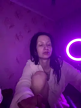 Snapshot of Starry_Siren chatting on September 10, 7:36 pm Starry Siren online show from September 10, 7:36 pm