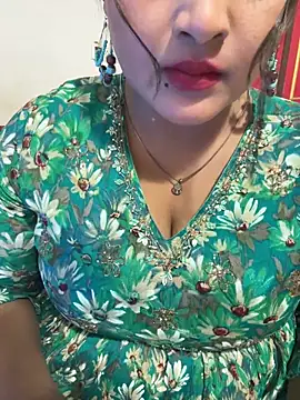 Ayesha mahi online show from November 21, 10:47 am