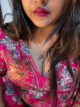 Ayesha mahi online show from February 6, 8:07 am