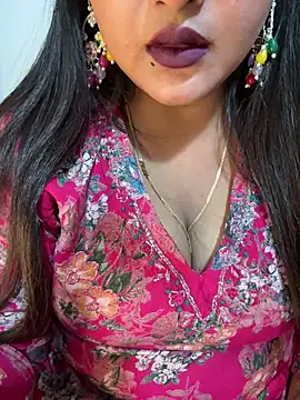 Ayesha mahi online show from March 28, 8:14 am