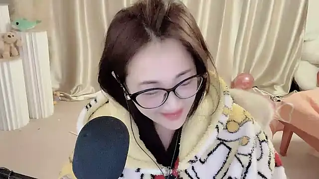 Daisy-77 online show from January 24, 8:54 pm