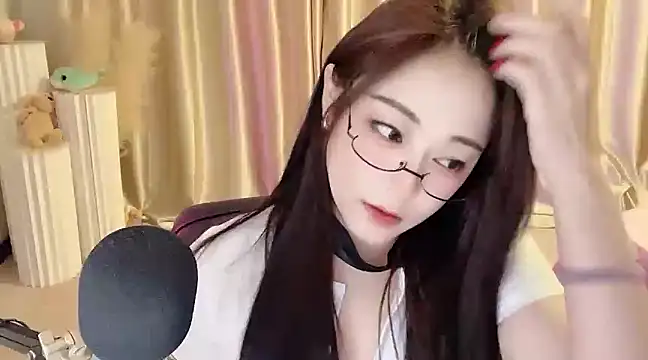 Daisy-77 online show from February 20, 6:13 pm