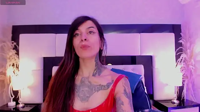 Maddissonlove online show from February 24, 12:16 pm