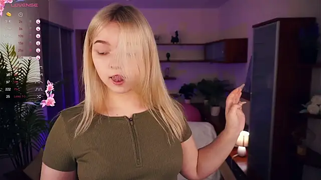 ZaraCreedon online show from January 13, 7:42 pm