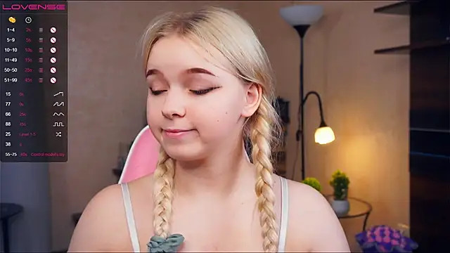 ZaraCreedon online show from January 31, 10:42 pm